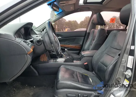 2011 Honda Accord Exl z USA, uszkodzony, nr VIN 1HGCP2F8XBA072453